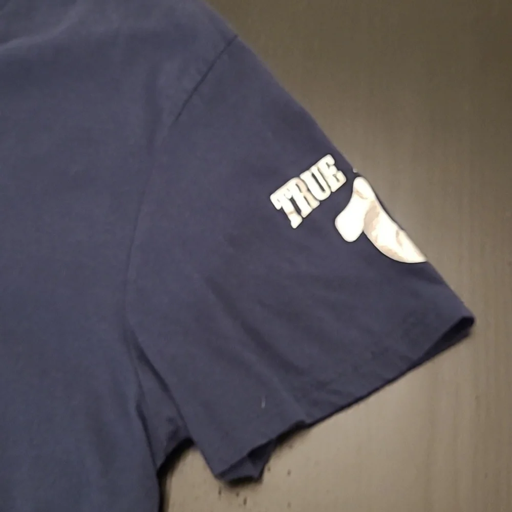 True Religion Men's T-Shirt Large